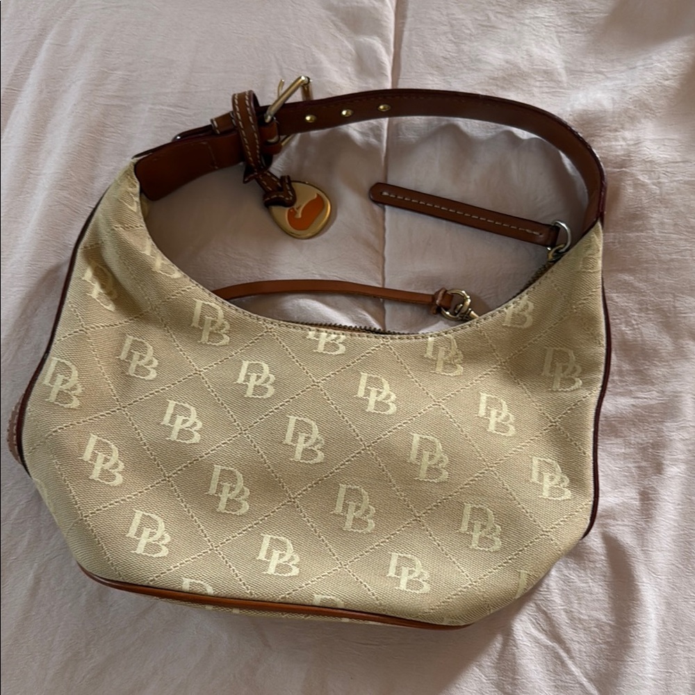 Dooney & Bourke Cream Shoulder Bag